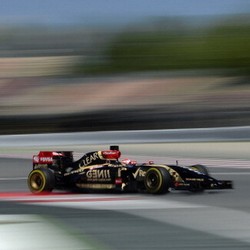 Maldonado Kuasai Hari Kedua