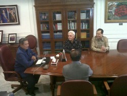 Bersama CT Temui SBY, Hatta: Hari Ini Pengganti Saya Diumumkan