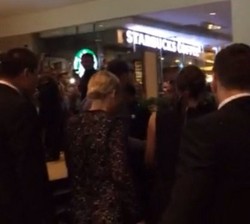 Unggah Video ke Instagram, Victoria Beckham Sebut Fans Indonesia Ramah