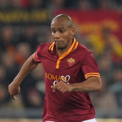 Maicon Ingin Lama di Roma Demi Main di Stadion Baru