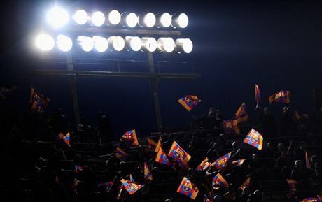 Fans Siapkan Mozaik Kami Barca di Camp Nou