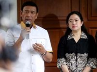 Wiranto Sambangi Kediaman Megawati