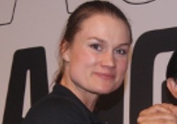 Wanita Tangguh di Balik Merek Volvo