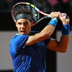 Nadal Singkirkan Murray, Djokovic Tekuk Ferrer