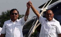 Pertemuan Ical-Prabowo Berakhir, Apa Hasilnya?