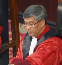 MK Hapus Kewenangan Adili Kasus Pilkada, Mantan Ketua: No Comment!