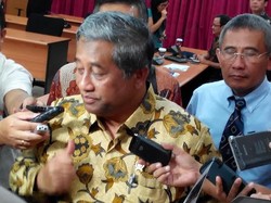 Mendikbud: Tak Boleh Corat-coret Baju Rayakan Kelulusan UN