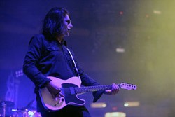 Stone Sour Pecat Gitaris