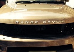 Curi Lampu LED Range Rover untuk Taman Ganja