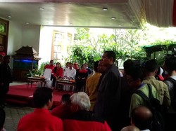 Tiba di Rumah Mega, JK Disambut Petinggi PDIP dan Parpol Koalisi