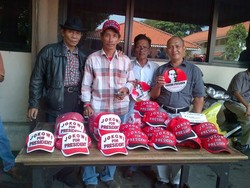 Cerita Leisy Mengais Rezeki di Tengah Deklarasi Cawapres Jokowi-JK