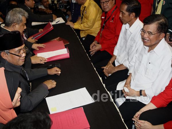 Jokowi-JK Resmi Daftar ke KPU