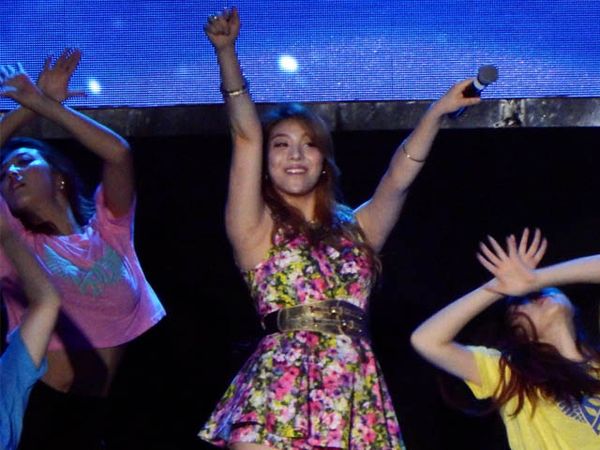 Ailee Tampil Menggemaskan di Konser Hide & Seek Eru