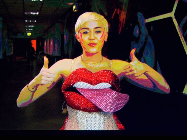 Para Pemenang Billboard Music Awards 2014