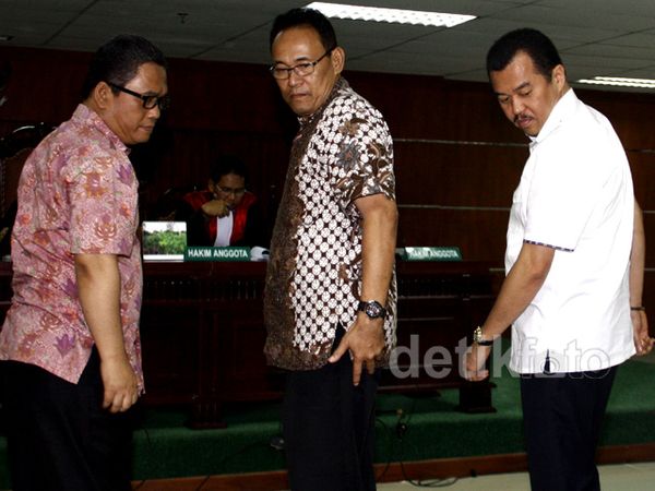 Sidang Lanjutan Ratu Atut