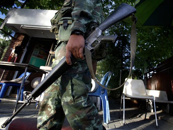 Militer Thailand Tetapkan Darurat Militer