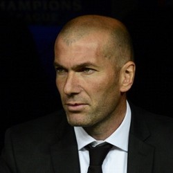 Bordeaux Akui Tengah Dekati Zidane