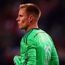 Ter Stegen Resmi Gabung Barca Musim Depan