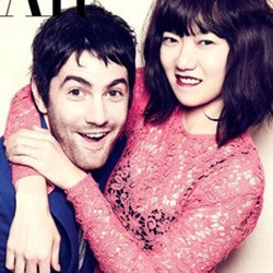 Aktris Korea Bae Doona dan Aktor Inggris Jim Sturgess Resmi Pacaran!