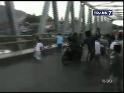 Rayakan Kelulusan, Siswa Malah Diserang Warga