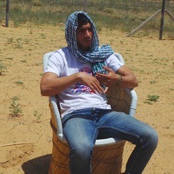 Haji Backpacker Syuting di Gurun Pasir Pushkar