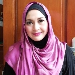 Suami Ditahan, Begini Cara Eddies Adelia Melepas Rindu