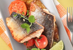 Bagaimana Memasak Ikan Agar Kulitnya Renyah?