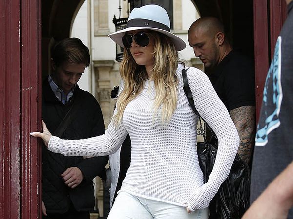 Keluarga Kardashian Eksis di Paris