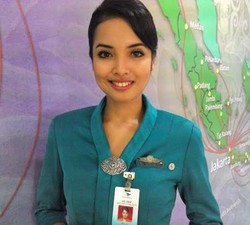 Mengenal Asih Kurniasih, Satu Lagi Pramugari Cantik Garuda yang Berprestasi