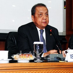 MS Hidayat: Foxconn Tidak Bisa Dapat Lahan Gratis di RI