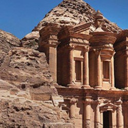 Bangunan Ini Diduga untuk Memuja Matahari