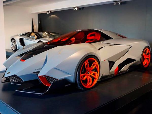 Si Egois Masuk Museum