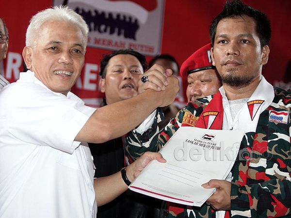 Laskar Merah Putih Dukung Prabowo-Hatta