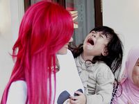 Huaaa... Digendong Mulan Jameela, Shafeea Nangis