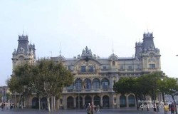 La Rambla, Surga Belanja di Barcelona