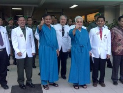 Panitia: Tes Kesehatan Prabowo-Hatta akan Sedikit Terlambat