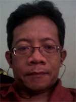 Pelanggan Makassar Menunggu Paket JNE Dari Yogyakarta