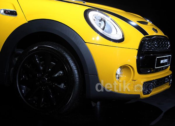 MINI Cooper Makin Keren