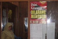 Dipimpin Walikota Perokok, Masih Mampukah Padang Panjang Kendalikan Rokok?