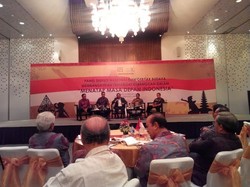 Saat Mahfud Md dan Anies Baswedan Berbeda Kubu di Satu Forum