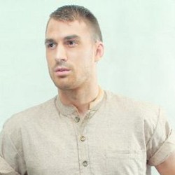 Belum Digaji, Eks Pemain Asing PSLS Rela Cari Uang Jadi Foto Model