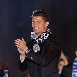 10 Tahun Lalu Menangis di Da Luz, Ronaldo Kini Tersenyum
