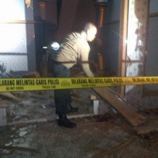 Motif Ini Jadi Pemicu Warga Kraton Rusak Tiga Rumah