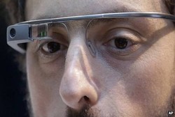 Dokter Mata Ingatkan Google Glass Tidak untuk Dipakai Lama-lama