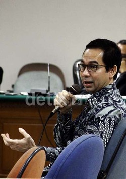 Wawan Akan Dengarkan Tuntutan Jaksa KPK