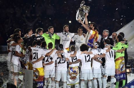 Madrid Berpesta Rayakan La Decima