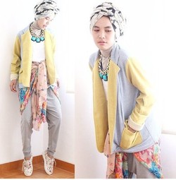 Cara Hijabers Atasi Serangan Haters di Media Sosial