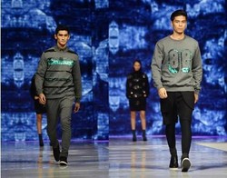 Desainer Yosafat Dwi Kurniawan Rilis Koleksi Menswear di JFFF 2014