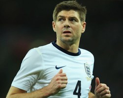 Usai Piala Dunia, Gerrard Akan Pertimbangkan Masa Depannya di Timnas