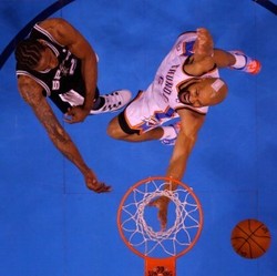 Thunder Perkecil Ketinggalan dari Spurs